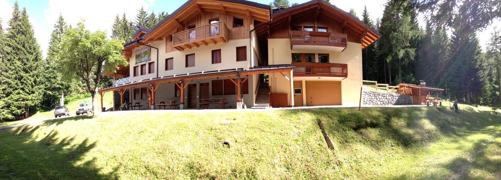 Casa Del Roccolo Apartment Folgarida Exterior photo
